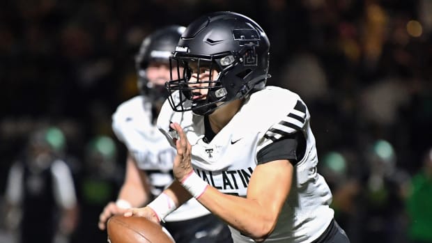 a West Linn Tualatin football Oregon October 5 2023 Leon Neuschwander 74